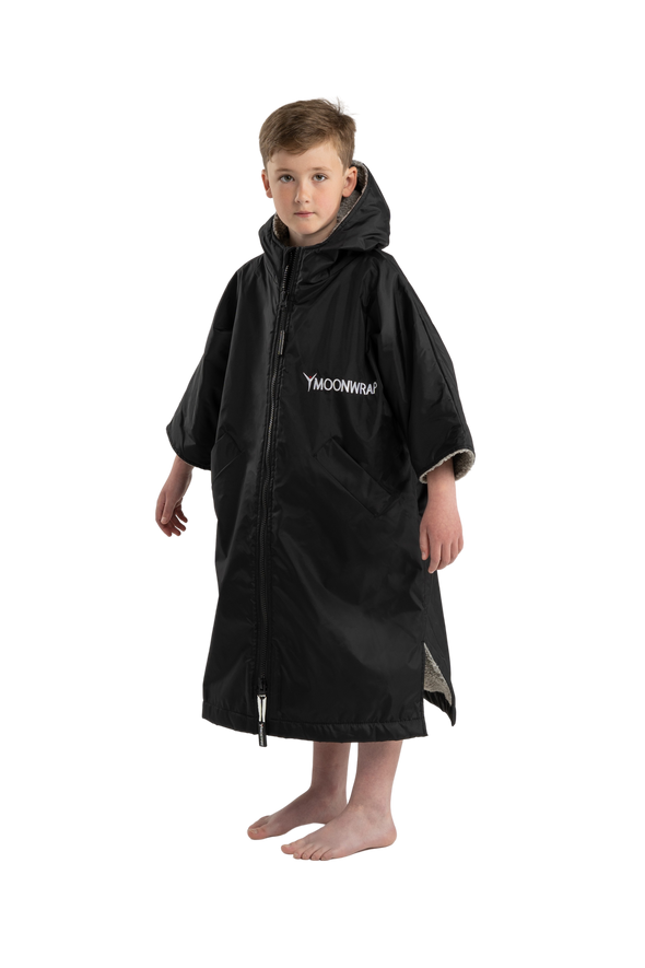 Frostfire Moonwrap Kids Waterproof Changing Robe Black - Boards360