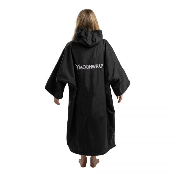 Frostfire Moonwrap Short Sleeve Waterproof Changing Robe Black - Boards360